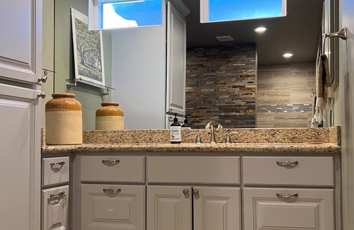 Bellville Apartamento | Spacious Clubhouse Suite Pool