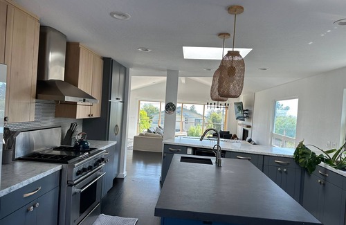 El Granada Casa | Spacious Coastal Retreat Near the Harbor, Beaches, Trails, and Restaurants