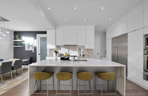 Squamish Casa | Spacious, comfortable family home situated in a serene location. Stunning views!