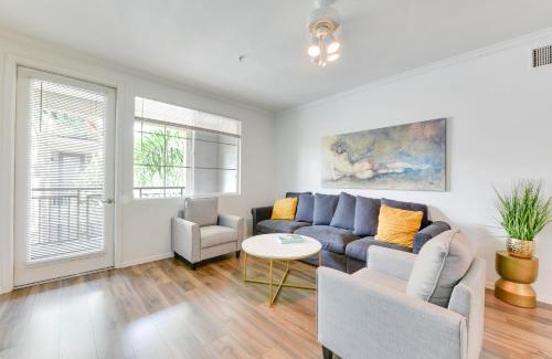 Marina del Rey Apartamento | Spacious, Comfortable, and Central Condo