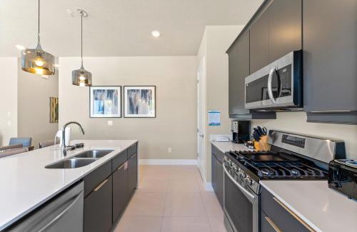 Reunion Apartamento | Spacious Condo Near Disney With Resort & Waterpark Access - B21-117