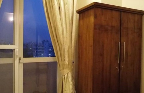 Wellawatta North Condominio | Spacious Condo sleeps 5 near Galle Road Colombo