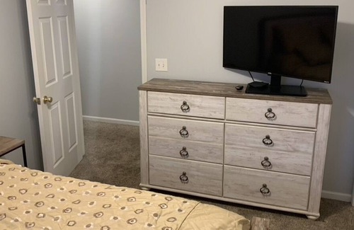 Peoria Condominio | Spacious condo w/game room 5 minutes from the airport 15 minutes from everywhere