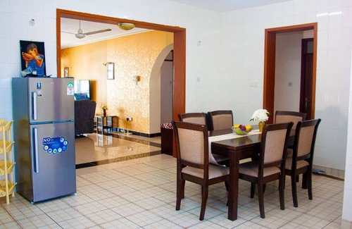 Mombasa Apartamento | Spacious Cosy 4Bedroom Apartment Nyali, Great Oceanview, 2 min walk to the Beach