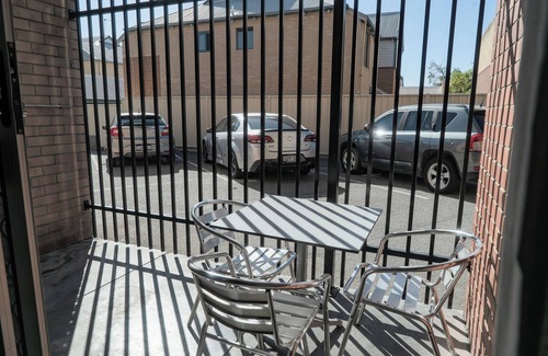 Rivervale Apartamento | Spacious & Cosy Self-contained Apartment