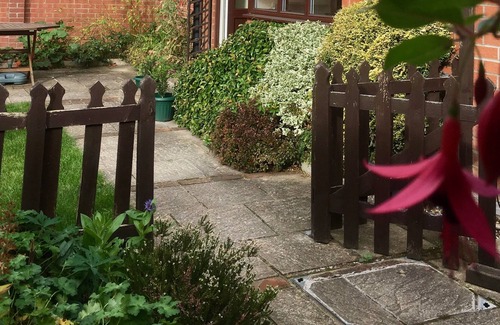 Reepham Cabaña | Casa espaciosa en Historic Reepham, Norfolk. Wi-Fi gratis. Estacionamiento privado