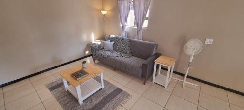 Port Elizabeth Apartamento | Spacious Cottage