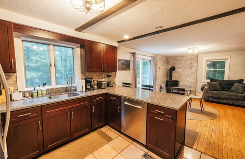 Freeport Casa | Spacious Country Home Freeport, Only 5 min to LL Bean!
