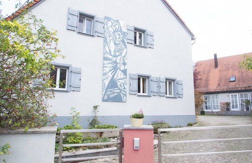 Weihenzell Apartamento | Spacious country house for 10 people