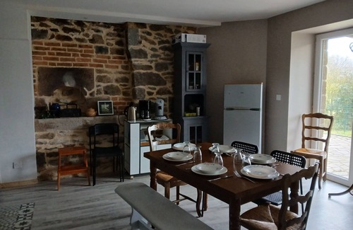 Maen-Roch Casa | Spacious country house with many sights nearby