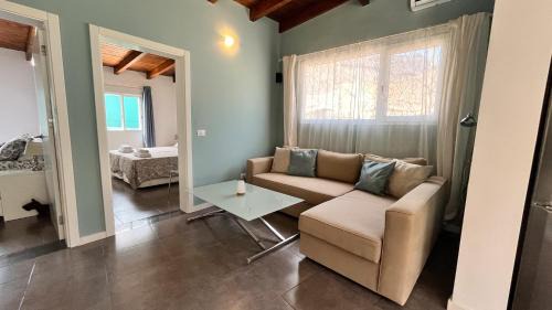 San Bartolome de Tirajana Apartamento | Spacious Country House Near Fataga