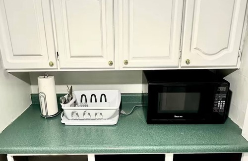 Curran Hall Apartamento | Spacious & Cozy 2 Bdrm Stay in Toronto