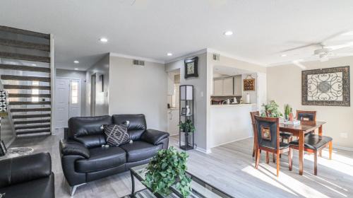 Mobile Apartamento | Spacious Cozy Condo! Perfect for longer stays