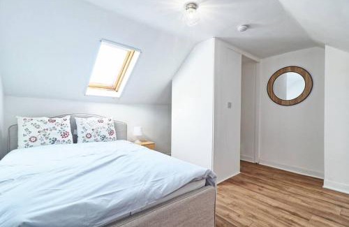 Chelmsford Casa | Spacious & Cozy Home - Ideal for Families & Groups