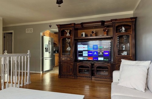 Mehlville Casa | Spacious, cozy home in Saint Louis