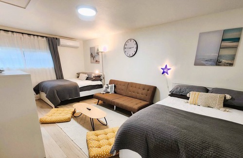 Garden Grove Casa | Spacious cozy Home newly remodeled close to Disneyland and Beach