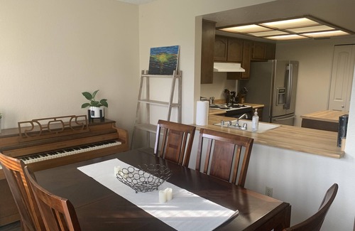 West Sacramento Casa | Spacious, cozy, quiet, safe, & lovely place to stay! Great location!