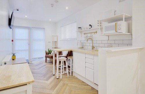 Westbourne Apartamento | Suite-De Lujo-Baño Privado-Vista al Jardín-The Cole Rose