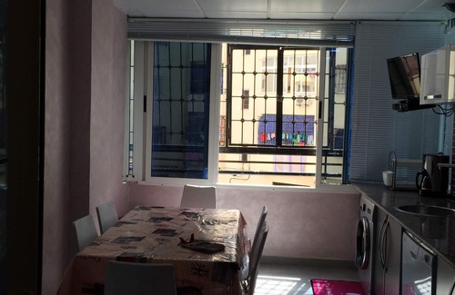 Ain El Turk Apartamento | Espacioso apartamento de alquiler de diseño en Ain Turck ORAN