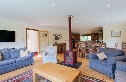 Nostie Cabaña | 4 bedroom accommodation in Avernish, Kyle of Lochalsh
