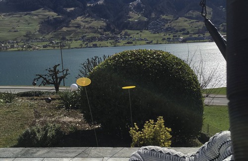 Wilen Villa | espaciosa villa unifamiliar con jardín grande por encima del lago Sarner