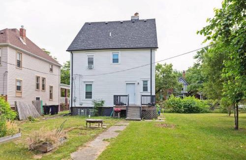 Detroit Casa | Spacious Detroit Home, Downtown Nearby, 8 Guests