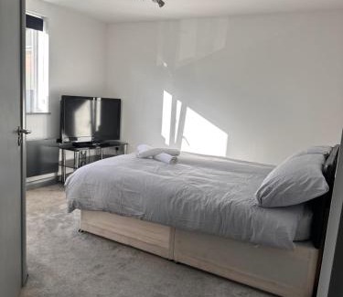 Smethwick Casa | Spacious Double near City Centre