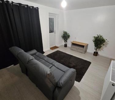 Newark upon Trent Casa | Spacious Double room 2