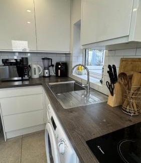 West Ham Casa | Spacious Double Room in Greater London