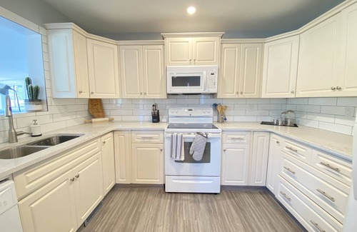 Drumheller Casa | ☀️Spacious Drumheller Retreat☀️Museum & Golf ☀️Sleeps10+☀️Large Yard