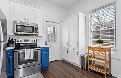 Rosedale Apartamento | Spacious Duplex w/ 4 Bedrooms Near Food | 17&18