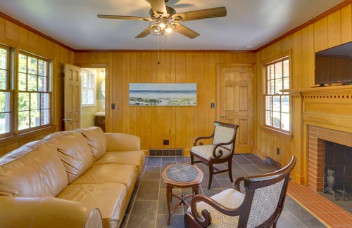 McCain Casa | Spacious Durham Home on Huge Property!