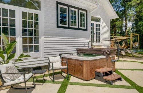 Durham Casa | Spacious Durham Home with Fire Pit and Hot Tub!