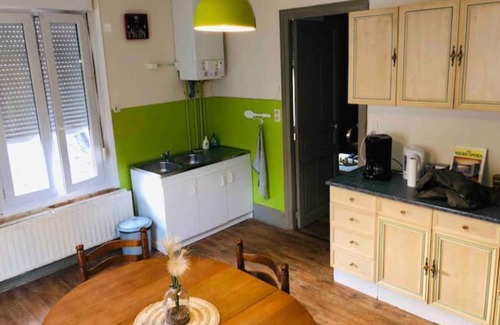 Charleville-Mezieres Apartamento | Spacious entire apartment in Vintage style