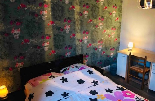 Charleville-Mezieres Apartamento | Spacious entire apartment in Vintage style