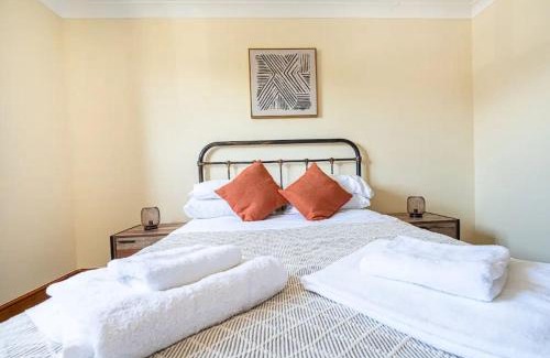 Ipswich Apartamento | Spacious & Elegant 3BR Home Near Ipswich City Centre