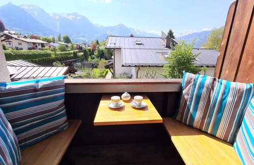 Stanggaß Apartamento | Spacious holiday apartment Elly with 2 bedrooms, 2 bathrooms and a view of the Watzmann