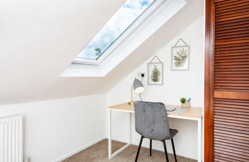 Hanwell Apartamento | Spacious en-suite in a 5-Bedroom House at Hanwell (2nd Floor)
