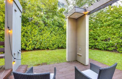 Amazon Casa | Spacious Eugene Home with Patio - Walk to UO Campus!