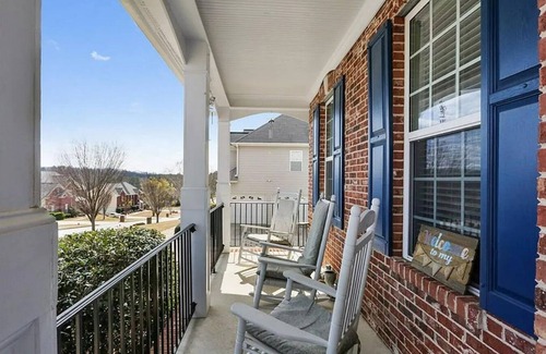 Douglasville Casa | Spacious Executive 4-bedroom home in quaint Douglasville