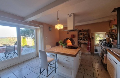 Saint-Jean-la-Vetre Cabaña | Amplio alojamiento familiar, 14 pers, encanto y comodidad
