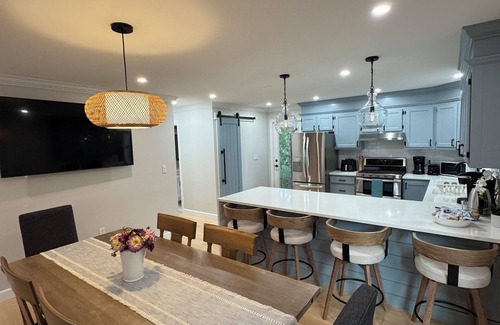 Edgartown Casa | Spacious, Family-Friendly Edgartown Home – 3BR, Sleeps 14, Renovated in 2025