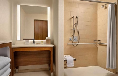 Anaheim Resort Hotel | Spacious Family-Friendly Rentals near Disneyland | 2 Units