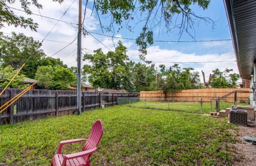 Littleton Casa | Spacious family home in Littleton with fenced yard