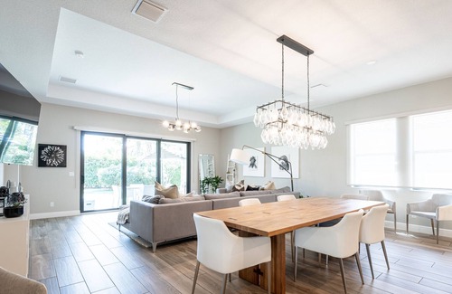 Parkland Casa | Spacious Family Home