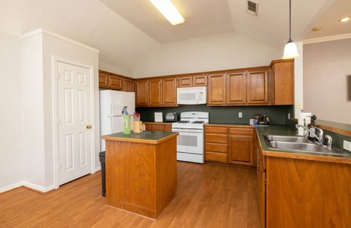 Denton Casa | Summer Getaway w/ Jet Tub & Patio Near Downtown