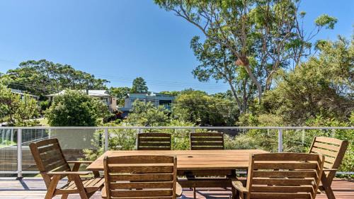 Killcare Heights Casa | 'Spacious Family Retreat' by HolidayCo
