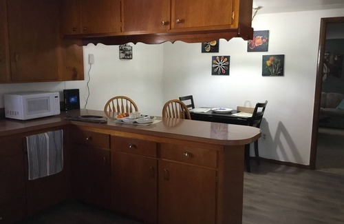 Alpine Casa | Spacious Family Retreat - weekly and monthly discounts