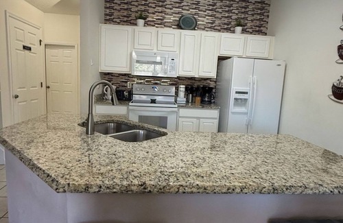 Bellavida Apartamento | Spacious Family Townhouse Kissimmee - Sleeps 8