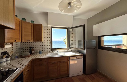 Meze Casa | Amplia villa familiar para 8 pers. con vistas impresionantes en Mèze